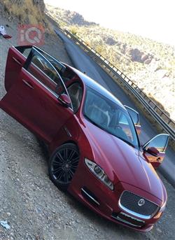 جاكوار XJ